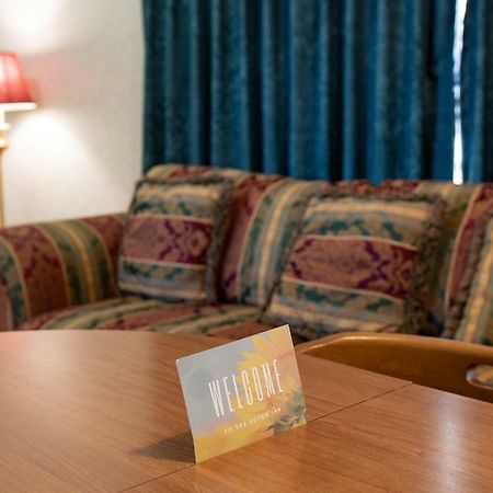 Dutch Inn Cornwall Eksteriør bilde