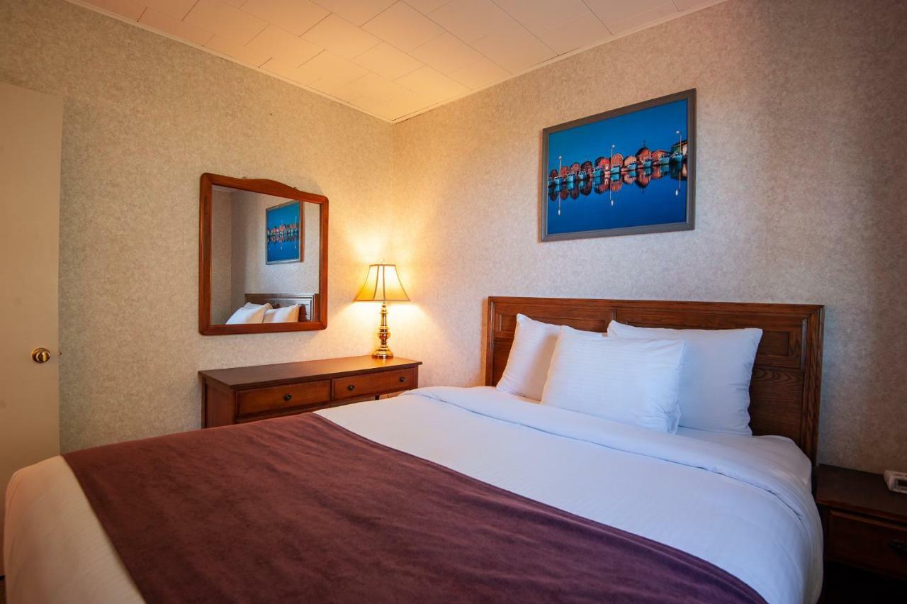 Dutch Inn Cornwall Eksteriør bilde